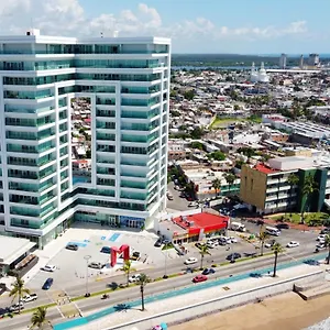 Apartment Vacations At Torre Eme 412 