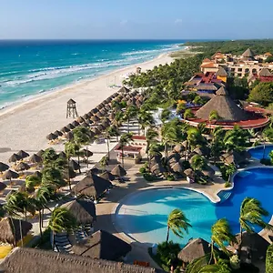 https://iberostar-quetzal.quintano-roohotels.com