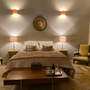 sliema-la-loggia-deluxe-suites.hotelssaintjulians.com/
